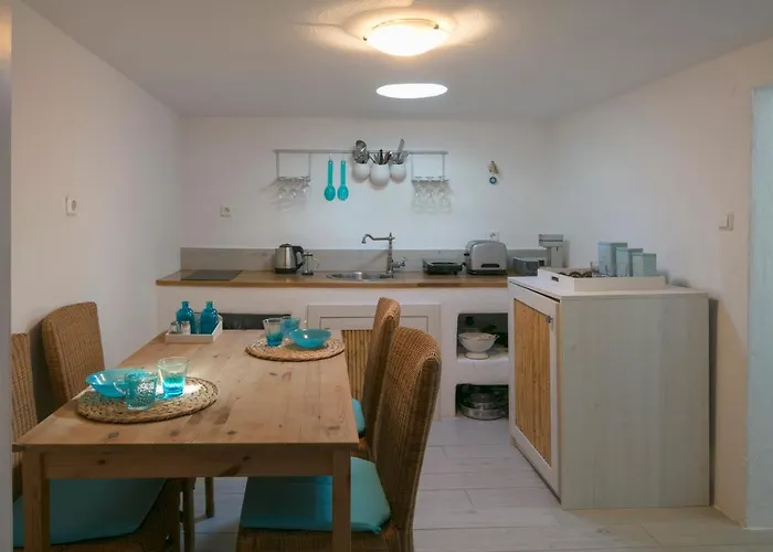 Moonhouse Case de vacanță *